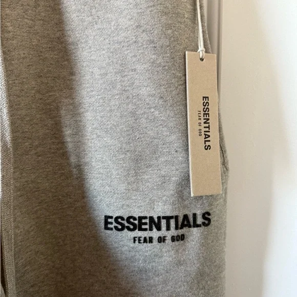 Essentials, medium, jogging pants - Picture 3 of 7